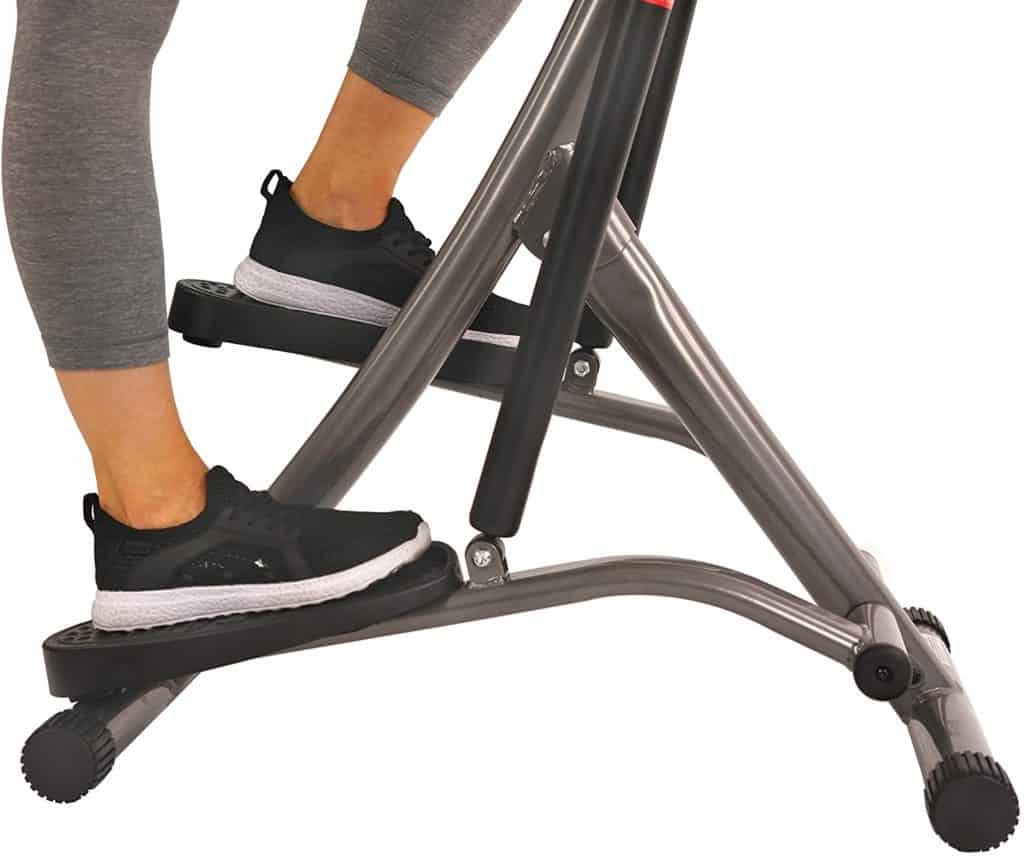The pedals of the Sunny Health and Fitness SF-1115 Folding Climbing Stepper